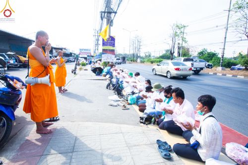 ภาพ No.121751:V.22 ต่อไป การเตรียมงาน เก็บงาน การรับบุญของเจ้าหน้าที่หน่วยงานต่างๆ เพื่อโครงการธรรมยาตรา กตัญญูบูชา มหาปูชนียาจารย์ พระมงคลเทพมุนี (สด จนฺทสโร) พระผู้ปราบมาร อนุสรณ์สถาน 7 แห่ง ปีที่ 12 ระหว่างวันที่ 2 - 31 มกราคม พ.ศ.2567