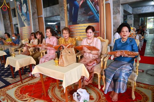 ภาพ No.98388:พิธีทอดกฐินสามัคคีทั่วไทย 5,000 วัด ณ วัดอัมพุวราราม อ.สามโคก จ.ปทุมธานี วันที่ 26 พฤศจิกายน พ.ศ. 2566