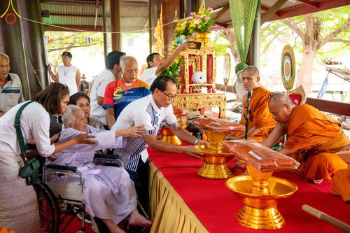 ภาพ No.93282:พิธีทอดกฐินสามัคคีทั่วไทย 5,000 วัด ณ วัดดาวดึงษ์ จ.ปทุมธานี วันที่ 12 พฤศจิกายน พ.ศ. 2566