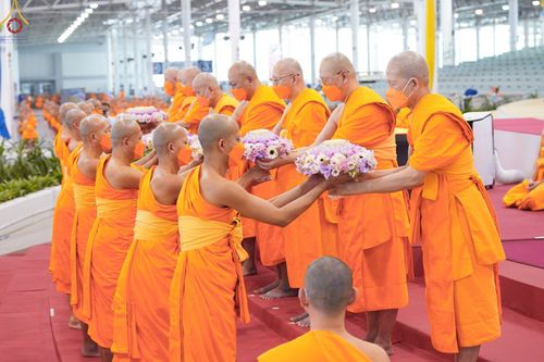 ภาพ No.76988:พิธีหล่อพระบรมพุทธเจ้า ในวันมาฆบูชา อาทิตย์ต้นเดือนที่ 6 มีนาคม พ.ศ. 2566 ณ วัดพระธรรมกาย จ.ปทุมธานี