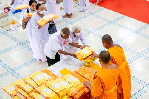 ภาพ No.172838:พิธีทอดกฐินสามัคคีสร้างทุกสิ่ง ณ ศูนย์อบรมเยาวชนสุรินทร์ วันอาทิตย์ที่ ๒๗ ตุลาคม พ.ศ. ๒๕๖๗