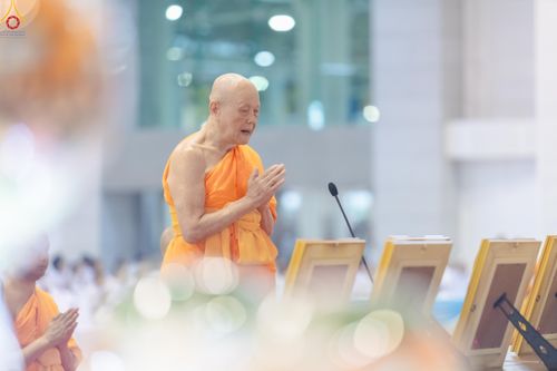 ภาพ No.327718:วันที่ 3 พฤษภาคม พ.ศ.2569 พิธีรับมอบพระบรมสารีริกธาตุ จากสาธารณรัฐแห่งสหภาพเมียนมา ณ ห้องแก้วสารพัดนึก วัดพระธรรมกาย