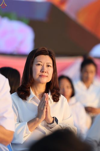 ภาพ No.302068:วันที่ 23 มกราคม พ.ศ. 2569 พิธีจุดประทีปธรรมถวายเป็นพุทธบูชา และบูชาธรรมมหาปูชนียาจารย์  ณ อนุสรณ์สถานลำดับที่ 5 สถานที่เผยแผ่วิชชาธรรมกายครั้งแรก อนุสรณ์สถานบางปลา วัดบางปลา อำเภอบางเลน จังหวัดนครปฐม ในโครงการธรรมยาตรา กตัญญูบูชา มหาปูชนียาจารย์ พระมงคล