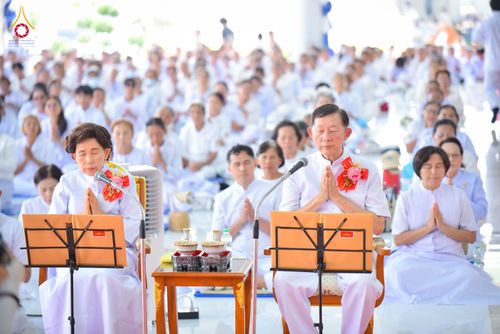 ภาพ No.327296:วันศุกร์ที่ 1 พฤษภาคม พ.ศ.2569 พิธีทอดผ้าป่า โปรยรัตนชาติ ตอกเสาเข็มมงคลต้นแรก สถาปนา “องค์พระเจดีย์เพื่อสร้างสันติภาพโลก” (แห่งแรกของภาคอีสาน) ณ ธุดงคสถานอำนาจเจริญ  อ.เมือง จ.อำนาจเจริญ