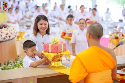 ภาพ No.350698:วันที่ 18-20 กันยายน พ.ศ.2569  โครงการอุบาสกแก้ว อุบาสิกาแก้ว เพื่อเป็นตัวแทนในการทอดกฐินสามัคคีทั่วไทย 30,000 วัด “บูชาธรรม 82 ปี หลวงพ่อธัมมชโย” รุ่นที่ 2 มีผู้เข้าร่วมรับการอบรม 230 ท่าน ณ ธุดงคสถานพิษณุโลก อ.วังทอง จ.พิษณุโลก