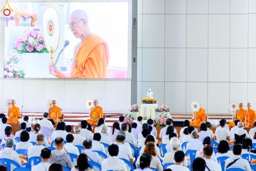 ภาพ No.78071:พิธีบุพเปตพลี ครั้งที่ 132 เพื่ออุทิศบุญกุศลแด่บรรพบุรุษผู้ล่วงลับ วันที่ 21 มีนาคม พ.ศ. 2566 ณ วัดพระธรรมกาย