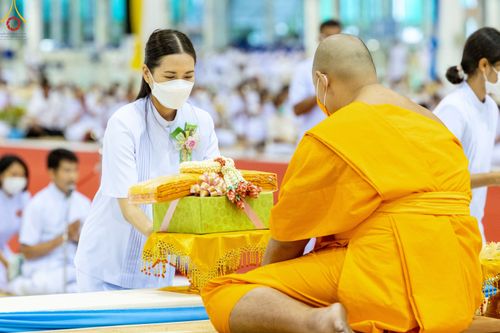 ภาพ No.83921:พิธีมุทิตาอุปสมบทพระมหาเปรียญธรรม ในวันอาทิตย์ที่ 2 กรกฎาคม พ.ศ.2566 ณ สภาธรรมกายสากล วัดพระธรรมกาย