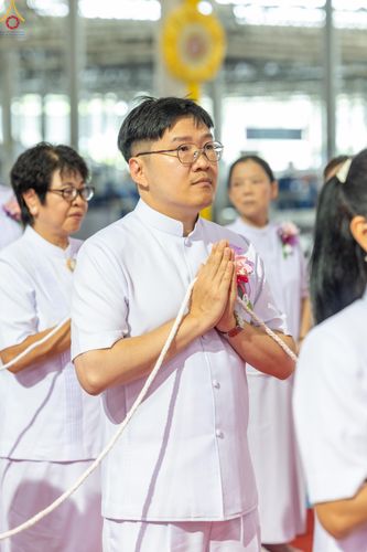 ภาพ No.286332:วันอาทิตย์ที่ 13 กรกฎาคม พ.ศ.2568 พิธีปฎิบัติธรรม และพิธีจุดเทียนใจ ไฟนิรันดร์ อนันตชัย ณ สภาธรรมกายสากล วัดพระธรรมกาย