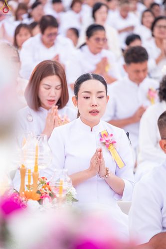 ภาพ No.292064:วันที่ 10 มกราคม พ.ศ. 2569 พิธีจุดประทีปถวายเป็นพุทธบูชา และบูชาธรรมมหาปูชนียาจารย์  ณ อนุสรณ์สถานคลองบางนางแท่น อ.สามพราน จ.นครปฐม ในโครงการธรรมยาตรา กตัญญูบูชา มหาปูชนียาจารย์ พระมงคลเทพมุนี(สด จนฺทสโร) พระผู้ปราบมาร อนุสรณ์สถาน 7 แห่ง ปีที่ 14