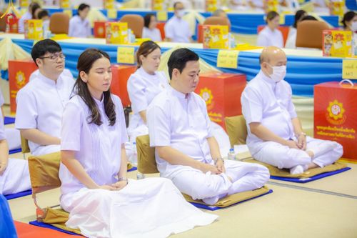 ภาพ No.146924:การต้อนรับพระสังฆาธิการ 2,000 กว่าวัดทั่วประเทศ และพิธีบูชาข้าวพระ เนื่องในวันสมาธิโลก วันอาทิตย์ที่ 4 สิงหาคม พ.ศ. 2567 ณ สภาธรรมกายสากล วัดพระธรรมกาย