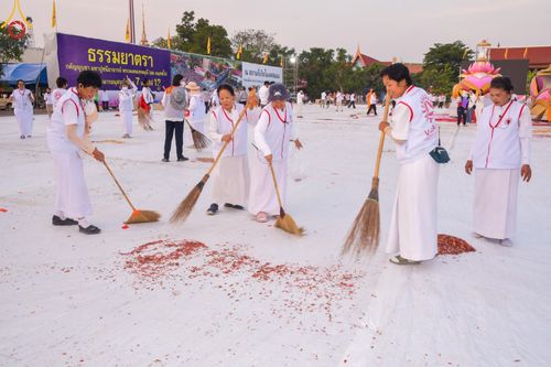 ภาพ No.111749:V.10 เก่งกล้า การเตรียมงาน เก็บงาน การรับบุญของเจ้าหน้าที่หน่วยงานต่างๆ เพื่อโครงการธรรมยาตรา กตัญญูบูชามหาปูชนียาจารย์ พระมงคลเทพมุนี (สด จนฺทสโร) พระผู้ปราบมาร อนุสรณ์สถาน 7 แห่ง ปีที่ 12 ระหว่างวันที่ 2 - 31 มกราคม พ.ศ.2567