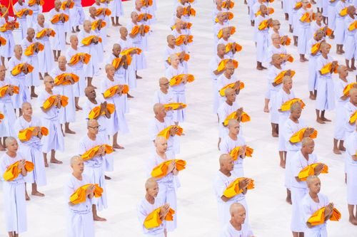 ภาพ No.180681:พิธีบรรพชาอุปสมบท โครงการอุปสมบทบูชาธรรมมหาปูชนียาจารย์ ประจำปีพุทธศักราช 2567 วันเสาร์ที่ 7 ธันวาคมพ.ศ. 2567 ณ วัดพระธรรมกาย จ.ปทุมธานี