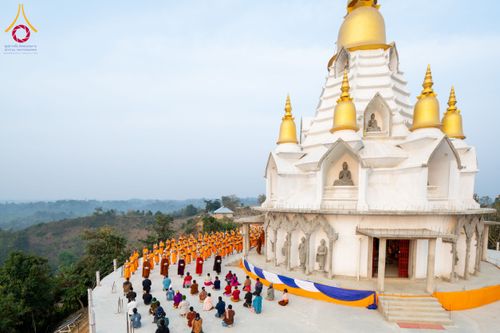 ภาพ No.131115:Photo Story ปฐมบรรพชาชาวพุทธมาร์มา Episode 4/5 วันที่ 13 กุมภาพันธ์พ.ศ. 2567 ณ วัดธัมจักร อรัญกุฏิ บังกลาเทศ