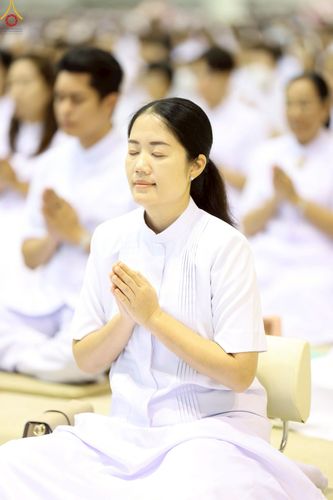 ภาพ No.228012:วันอาทิตย์ที่ 1 มิถุนายน พ.ศ. 2568 พิธีตักบาตร , พิธีบูชาข้าวพระ ณ วัดพระธรรมกาย จ.ปทุมธานี