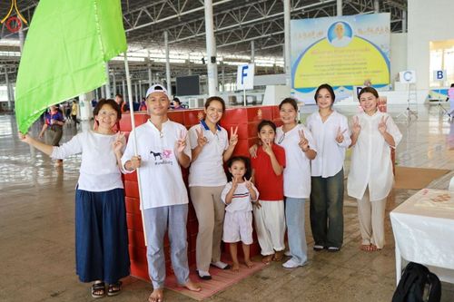 ภาพ No.212167:วันจันทร์ที่ 17 มีนาคม พ.ศ. 2568 บุญบรรจุกล่องไทยธรรม เพื่อถวายแด่พระสังฆาธิการ 40,000 กว่าวัดทั่วไทย ในวันคุ้มครองโลก 22 เมษายน พ.ศ. 2568 ณ บ้านแก้วเรือนทองคุณยายฯ วัดพระธรรมกาย