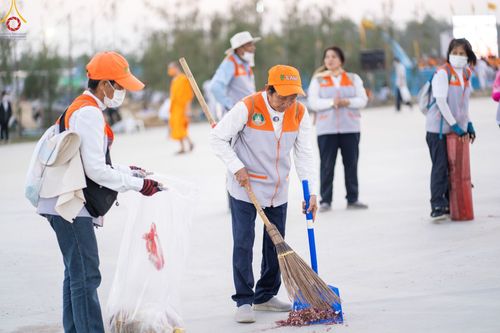 ภาพ No.117887:V.17 สำเร็จๆ การเตรียมงาน เก็บงาน การรับบุญของเจ้าหน้าที่หน่วยงานต่างๆ เพื่อโครงการธรรมยาตรา กตัญญูบูชามหาปูชนียาจารย์ พระมงคลเทพมุนี (สด จนฺทสโร) พระผู้ปราบมาร อนุสรณ์สถาน 7 แห่ง ปีที่ 12 ระหว่างวันที่ 2 - 31 มกราคม พ.ศ.2567