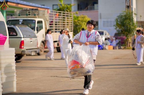 ภาพ No.205594:V.53 สารพัดV สารพัดดี ที่วัดโบสถ์บน ในโครงการธรรมยาตรา กตัญญูบูชา มหาปูชนียาจารย์ พระมงคลเทพมุนี(สด จนฺทสโร) พระผู้ปราบมาร อนุสรณ์สถาน 7 แห่ง ปีที่ 13 ระหว่างวันที่ 2-31 มกราคม พ.ศ. 2568