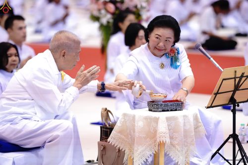 ภาพ No.339688:วันที่ 18 กรกฎาคม พ.ศ.2569 วันมหารำลึก ครั้งที่ 36 ณ ห้องแก้วสารพัดนึก 1 วัดพระธรรมกาย