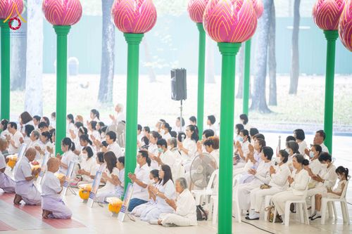 ภาพ No.298180:วันเสาร์ที่ 17 มกราคม พ.ศ. 2569 พิธีบรรพชาอุปสมบท โครงการอุปสมบทหมู่ บูชาธรรมครบ 117 ปี คุณยายอาจารย์มหารัตนอุบาสิกาจันทร์ ขนนกยูง  ณ อุโบสถพระไตรปิฎก วัดพระธรรมกาย