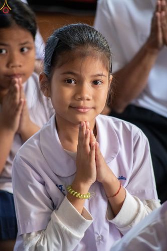 ภาพ No.293369:วันที่ 12 มกราคม พ.ศ. 2569 พิธีทอดผ้าป่าทำนุบำรุงศาสนสถาน ณ วัดผาสุการาม อ.บางเลน จ.นครปฐม ในโครงการธรรมยาตรา กตัญญูบูชา มหาปูชนียาจารย์ พระมงคลเทพมุนี(สด จนฺทสโร) พระผู้ปราบมาร อนุสรณ์สถาน 7 แห่ง ปีที่ 14