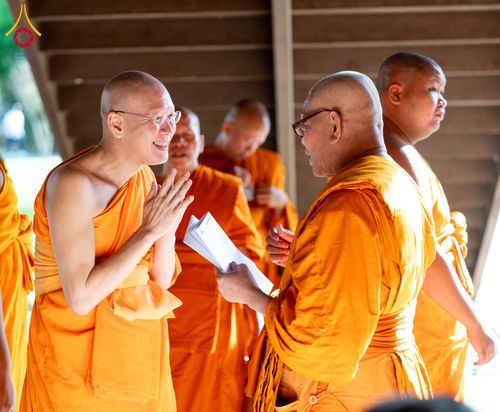 ภาพ No.149405:พิธีทักษิณานุปทานแด่บรรพชนตระกูลผ่องสวัสดิ์ และหมู่ญาติที่ล่วงลับไปแล้ว ประจำปี ครั้งที่ 19 วันพฤหัสบดีที่ 22 สิงหาคม พ.ศ. 2567 ณ พระมหาเจดีย์ทัตตชีโว ศูนย์อบรมเยาวชนกาญจนบุรี