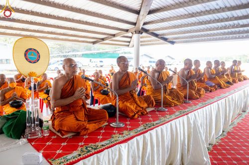 ภาพ No.123857:พิธีถวายสังฆทาน 323 วัด 4 จังหวัดชายแดนภาคใต้ ครั้งที่ 166 ณ ศูนย์ปฏิบัติธรรมภาคใต้ อ.บางกล่ำ จ.สงขลา วันเสาร์ที่ 17 กุมภาพันธ์ พ.ศ. 2567