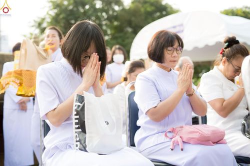 ภาพ No.239151:วันอาทิตย์ที่ 17 สิงหาคม พ.ศ. 2568 พิธีอัญเชิญรูปเหมือนพระมงคลเทพมุนี (สด จันทสโร) ณ ศาลากลางจังหวัดเลย ถึงลานพญานาค สวนสาธารณะกุดป่อง อ.เมือง จ.เลย