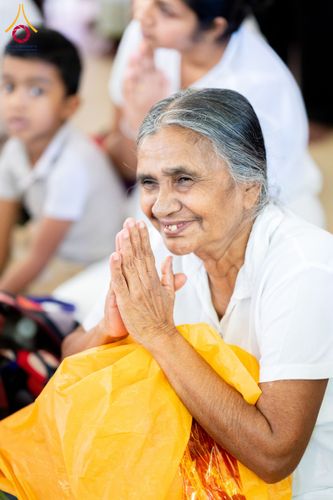 ภาพ No.175878:พิธีทอดผ้าป่าสมทบกฐิน ณ วัดธัมเมสวา รามายา มาตะเล ศรีลังกา โดยมูลนิธิธรรมกาย ในนามหลวงพ่อธัมมชโย วันที่ 9 พฤศจิกายน พ.ศ. 2567