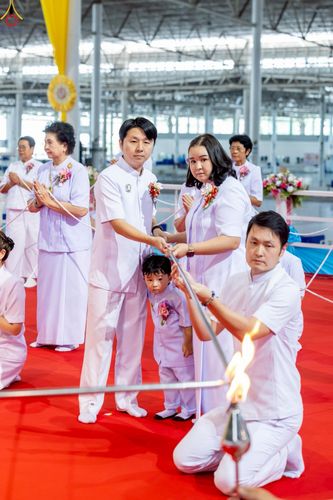 ภาพ No.233933:วันอาทิตย์ที่ 20 กรกฎาคม พ.ศ.2568 พิธีจุดเทียนใจ ไฟนิรันด์ อนันตชัย วัดพระธรรมกาย