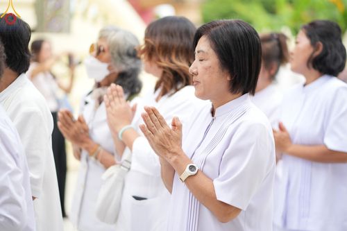 ภาพ No.163253:โครงการกฐินสามัคคีทั่วไทย 30,000 วัด บูชาธรรม 80 ปี หลวงพ่อธัมมชโย โดย คณะศิษยานุศิษย์วัดพระธรรมกาย ณ วัดประดิษฐ์ธรรม จ.สระบุรี วันที่ 19 ตุลาคม พ.ศ. 2567