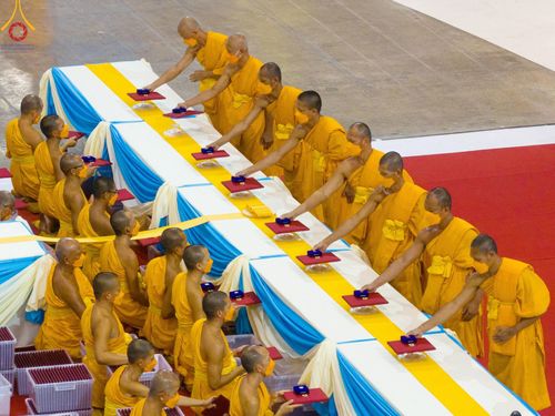 ภาพ No.123156:พระธรรมยาตรารับประกาศนียบัตร และพระของขวัญ ในวันอาทิตย์ต้นเดือนที่ 4 กุมภาพันธ์ พ.ศ.2567 ณ สภาธรรมกายสากล วัดพระธรรมกาย