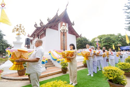 ภาพ No.260263:วันที่ 18 ตุลาคม พ.ศ. 2568 พิธีทอดกฐินสามัคคีทั่วไทย 30,000 วัด โดยคณะศิษยานุศิษย์ บูชาธรรม 81 ปี หลวงพ่อธัมมชโย ณ วัดกิ่วลม ต.บ่อหลวง อ.ฮอด จ.เชียงใหม่