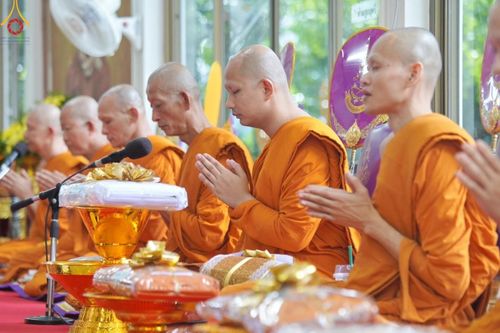 ภาพ No.163097:โครงการกฐินสามัคคีทั่วไทย 30,000 วัด บูชาธรรม 80 ปี หลวงพ่อธัมมชโย โดย คณะศิษยานุศิษย์วัดพระธรรมกาย ณ วัดถ้ำสาริกา อ.เมือง จ.นครนายก วันที่ 19 ตุลาคม พ.ศ. 2567