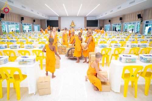 ภาพ No.156126:พิธีถวายสังฆทานแด่คณะสงฆ์ 323 วัด 4 จังหวัดชายแดนภาคใต้ ปีที่ 20 ครั้งที่ 173 พิธีมอบกองทุนหนุนแรงใจช่วยครูใต้ ปีที่ 17 ครั้งที่ 137 วันเสาร์ที่ 21 กันยายน พ.ศ.2567 ณ ศูนย์ปฏิบัติธรรมภาคใต้ อ.บางกล่ำ จ.สงขลา