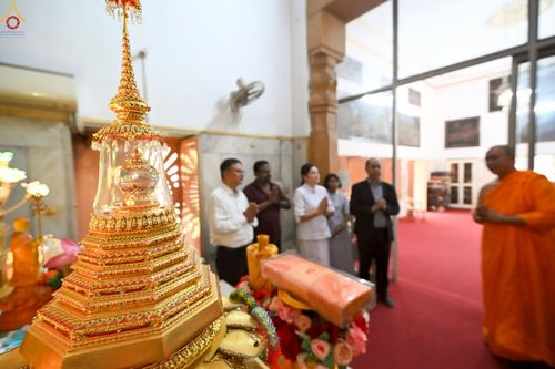 ภาพ No.263399:วันที่ 17 ตุลาคม พ.ศ. 2568 ทอดกฐินสมทบวัดต่างประเทศ ณ วัดมหาโพธิเดลลี ประเทศอินเดีย 