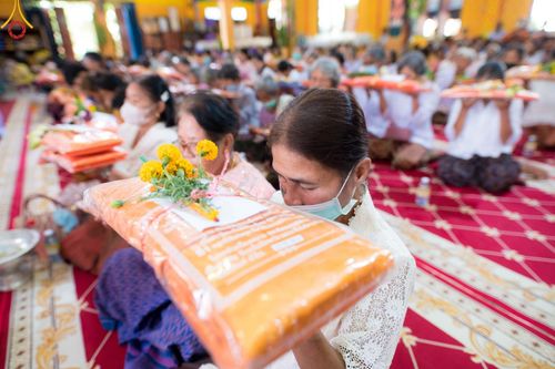 ภาพ No.98953:พิธีทอดกฐินสามัคคีทั่วไทย 5,000 วัด  ณ วัดกันทรอมอุดม อ.ขุนหาญ จ.ศรีสะเกษ วันที่ 26 พฤศจิกายน พ.ศ. 2566