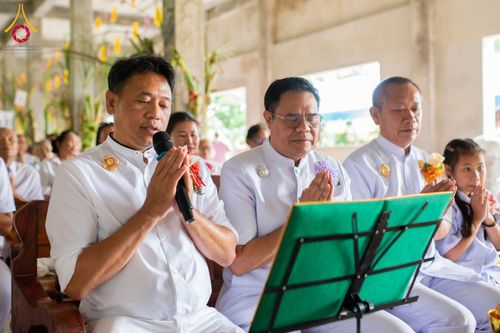 ภาพ No.178262:พิธีทอดกฐิน ณ วัดหนองไผ่ ต.โพธิ์ทอง อ.ปางศิลาทอง จ.กำแพงเพชร ในโครงการทอดกฐินสามัคคีทั่วไทย 30,000 วัด บูชาธรรม 80 ปี หลวงพ่อธัมมชโย โดยคณะศิษยานุศิษย์วัดพระธรรมกาย วันที่ 6 พฤศจิกายน พ.ศ. 2567