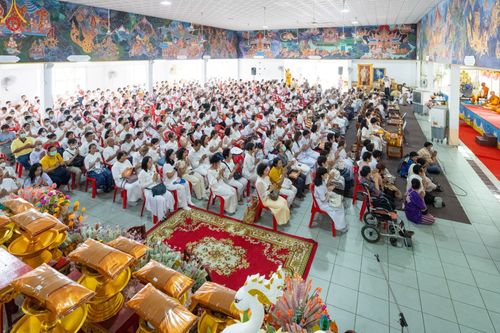 ภาพ No.92515:พิธีทอดกฐินสามัคคีทั่วไทย ณ วัดโบสถ์บน ต.บางคูเวียง อ.บางกรวย จังหวัดนนทบุรี วันเสาร์ที่ 4 พฤศจิกายน พ.ศ. 2566