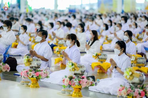 ภาพ No.76615:พิธีถวายโคมมาฆประทีป น้อมถวายเป็นพุทธบูชา แด่คณะพระภิกษุ สามเณร วัดพระธรรมกาย วันที่ 25 กุมภาพันธ์ พ.ศ. 2566