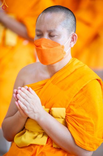 ภาพ No.86642:พิธีเจริญพระพุทธมนต์ถวายพระพรชัยมงคลแด่ สมเด็จพระนางเจ้าสิริกิติ์ พระบรมราชินีนาถ พระบรมราชชนนีพันปีหลวง พระบาทสมเด็จพระวชิรเกล้าเจ้าอยู่หัว และสมเด็จพระนางเจ้าฯ พระบรมราชินี วันจันทร์ที่ ๒๘ สิงหาคม พ.ศ. ๒๕๖๖ ณ มณฑลพิธีฯ อาคารโถงช้างฯ วัดพระธรรมกาย