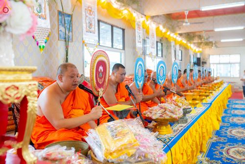 ภาพ No.267771:วันที่ 26 ตุลาคม พ.ศ. 2568 พิธีทอดกฐินสามัคคีทั่วไทย ณ วัดมณฑลประสิทธิ์ อ.วังน้อย จ.พระนครศรีอยุธยา โดยคณะศิษยานุศิษย์ บูชาธรรม 81 ปี หลวงพ่อธัมมชโย