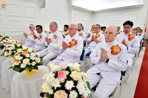 ภาพ No.257365:วันที่ 11 ตุลาคม พ.ศ. 2568 พิธีทอดกฐินสามัคคี  เพื่องานเผยแผ่พระพุทธศาสนา วิชชาธรรมกายสู่ชาวท้องถิ่น ณ วัดพระธรรมกายคอร์ซัวร์ ลุสท์สโกว  ประเทศเดนมาร์ก 