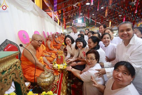 ภาพ No.179433:พิธีทอดกฐิน ณ วัดลานนาบุญ อ.เมือง จ.นนทบุรี ในโครงการกฐินสามัคคีทั่วไทย 30,000 วัด บูชาธรรม 80 ปี หลวงพ่อธัมมชโย โดยคณะศิษยานุศิษย์วัดพระธรรมกาย วันที่ 26 ตุลาคม พ.ศ. 2567