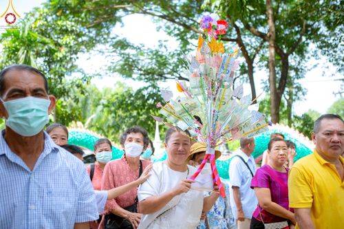 ภาพ No.163132:โครงการกฐินสามัคคีทั่วไทย 30,000 วัด บูชาธรรม 80 ปี หลวงพ่อธัมมชโย โดย คณะศิษยานุศิษย์วัดพระธรรมกาย ณ วัดยางตลาด อ.คลองเขื่อน จ.ฉะเชิงเทรา วันที่ 19 ตุลาคม พ.ศ. 2567