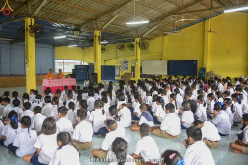 ภาพ No.90727:โครงการสมาธิเพื่อสันติภาพโลก  จ.สระบุรี วันที่ 3 ตุลาคม พ.ศ. 2566  1. โรงเรียน บ้านคลองไทร 2. โรงเรียน บ้านซับปลากั้ง 3. โรงเรียน บ้านหนองผักหนอก 4. โรงเรียน วัดบ้านหมาก 5. โรงเรียน วัดสวนทองรวมมิตร