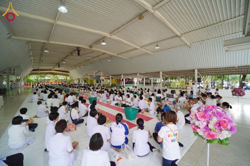 ภาพ No.144257:พิธีตักบาตรพระใหม่  โครงการบรรพชาอุปสมบทหมู่ ธรรมทายาทนานาชาติ (ภาษาจีน) ณ อาคารโถงช้าง วัดพระธรรมกาย วันอาทิตย์ที่ 14 กรกฎาคม พ.ศ. 2567