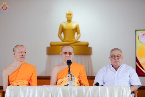 ภาพ No.155773:พิธีลงนาม MoU ระหว่าง ศูนย์พัฒนาศักยภาพพระธรรมทูตไทยในโอเชียเนีย(ODDC) และ ศูนย์ปฎิบัติธรรมบาหลี(YBMC) วันที่ 20 กันยายน พ.ศ. 2567 เพื่อสานงานพระศาสนา สานงานเผยแผ่วิชชาธรรมกาย ไปทั่วผืนแผ่นดินโอเชียเนีย ไปทั่วผืนแผ่นดินบาหลี