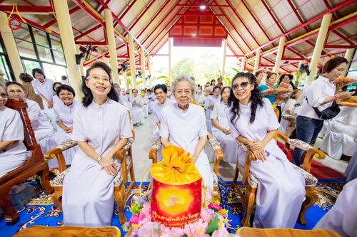 ภาพ No.276283:วันที่ 5 พฤศจิกายน พ.ศ. 2568 พิธีทอดกฐินสามัคคีทั่วไทย ณ สำนักสงฆ์สวนธรรมโกศล 2 อ.คลองหลวง จ.ปทุมธานี โดยคณะศิษยานุศิษย์ บูชาธรรม 81 ปี หลวงพ่อธัมมชโย