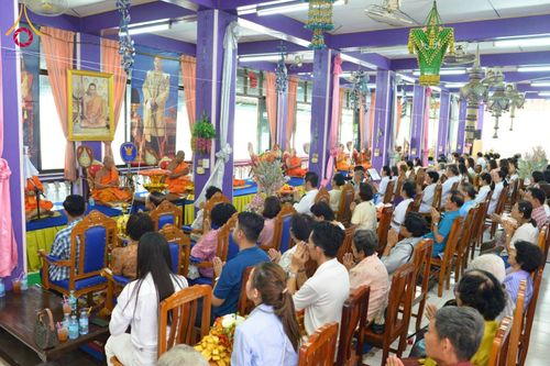 ภาพ No.171007:พิธีทอดกฐิน ณ วัดบางไกรใน จ.นนทบุรี ในโครงการกฐินสามัคคีทั่วไทย 30,000 วัด บูชาธรรม 80 ปี หลวงพ่อธัมมชโย โดยคณะศิษยานุศิษย์วัดพระธรรมกาย วันที่ 27 ตุลาคม พ.ศ. 2567