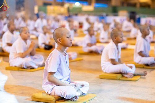 ภาพ No.214464:วันที่ 2 เมษายน พ.ศ.2568 นาคธรรมทายาท โครงการบรรพชาสามเณร ฟื้นฟูพระพุทธศาสนาทั่วไทย ปฎิบัติธรรม ณ วิหารคด 22 วัดพระธรรมกาย